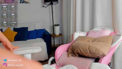 Media: crimson_baby Chaturbate 2024-10-17 04:59:00