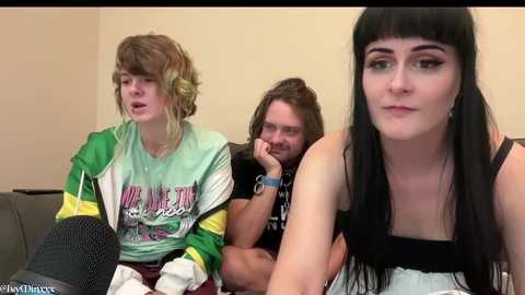Media: ivyminxxx Chaturbate 2024-10-17 02:04:00