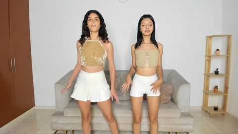 Media: littlesexualworld Chaturbate 2024-10-17 06:38:00