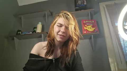 Media: lizzyylovesick Chaturbate 2024-10-17 17:03:00