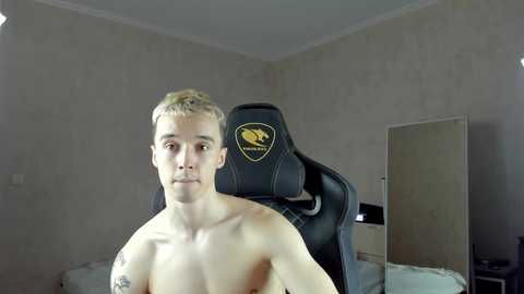 Media: mason_warhol Chaturbate 2024-10-17 16:54:00
