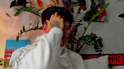 Media: noha_miler Chaturbate 2024-10-17 03:04:00