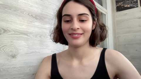 Media: wonderland_stia Chaturbate 2024-10-17 07:20:00