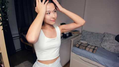 Media: _honey_boney_ Chaturbate 2024-10-18 04:08:00