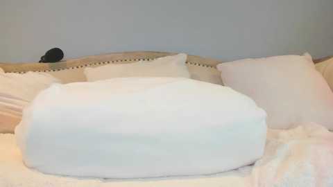 Media: eatmygingersnapps Chaturbate 2024-10-18 17:35:00