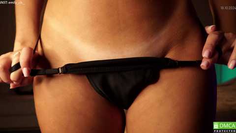 Media: emilybatee Chaturbate 2024-10-18 16:15:00