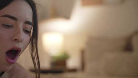 Media: emyii Chaturbate 2024-10-18 00:02:00