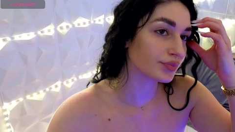 monique_a @ chaturbate on 20241018
