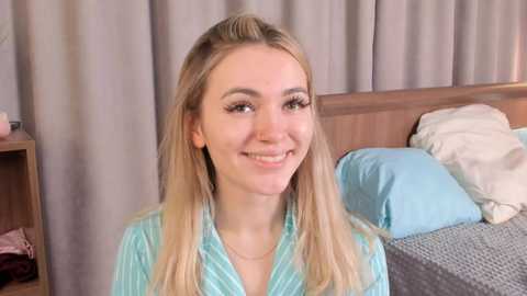 Media: omarici Chaturbate 2024-10-18 15:58:00