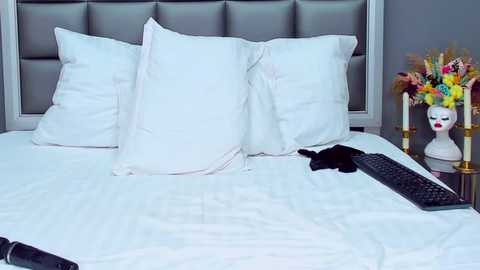 Media: rachel_quinn_ Chaturbate 2024-10-19 06:58:00