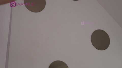 Media: taanni_bc Chaturbate 2024-10-19 03:00:00