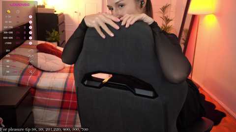 Media: yours_anastasia Chaturbate 2024-10-19 22:39:00