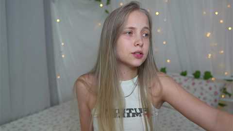 Media: appr0ved Chaturbate 2024-10-20 13:17:00