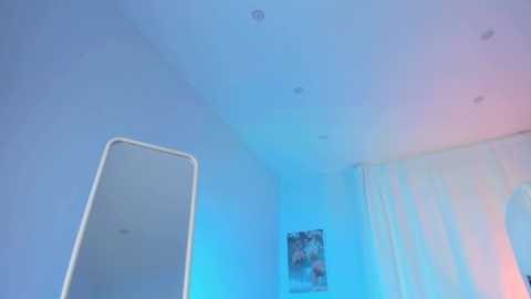 Media: lil_stephanie Chaturbate 2024-10-20 10:53:00