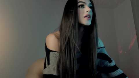 Media: sweetest_bella Chaturbate 2024-10-20 02:44:00