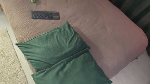Media: twixsex Chaturbate 2024-10-20 05:23:00