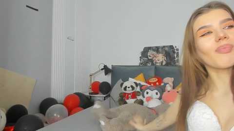 Media: jenie_fire Chaturbate 2024-10-21 18:24:00