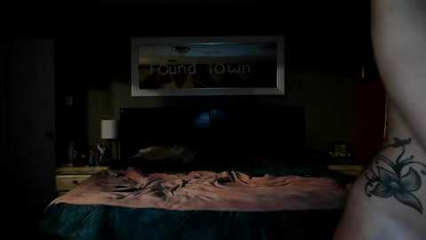 Media: udesire25 Chaturbate 2024-10-21 04:49:00