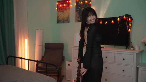 Media: _blackbee_ Chaturbate 2024-10-23 20:36:00
