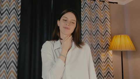 Media: aislyfarran Chaturbate 2024-10-23 06:42:00