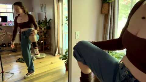 Media: emersoncane Chaturbate 2024-10-23 20:01:00