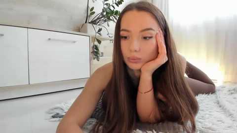 Media: meryfoxxx Chaturbate 2024-10-23 12:09:00