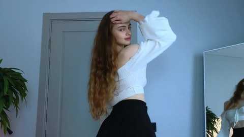 Media: mira_lanes Chaturbate 2024-10-23 07:49:00