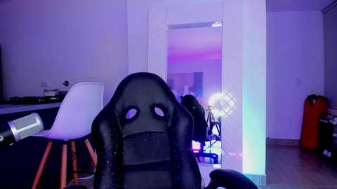 Media: thecosmicgirl Chaturbate 2024-10-23 00:34:00