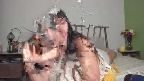 Media: hollyshit_ Chaturbate 2024-10-24 03:25:00