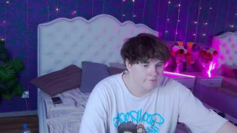 Media: sw33tie_tom Chaturbate 2024-10-24 05:14:00