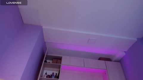 Media: t4mmy_ Chaturbate 2024-10-24 10:07:00