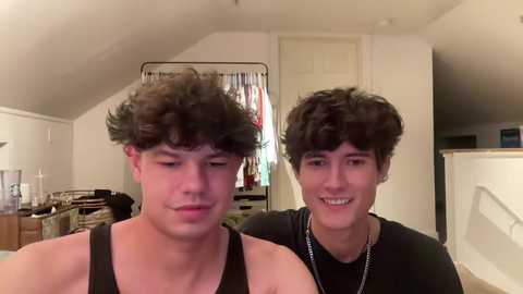 tombro1022 @ chaturbate on 20241024