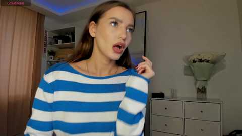Media: xxx_leila Chaturbate 2024-10-24 09:52:00