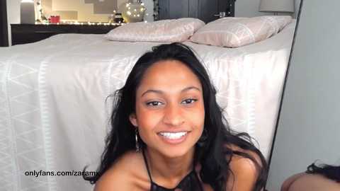 Media: xzaramx Chaturbate 2024-10-24 18:56:00