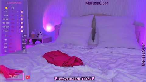 Media: melissaober Chaturbate 2024-10-25 14:47:00