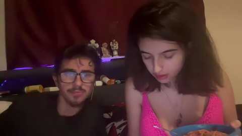 itzvaleria_19 @ chaturbate on 20241026