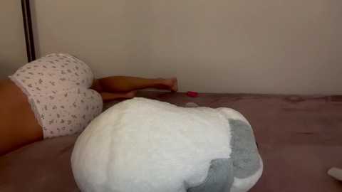 Media: doublecuties Chaturbate 2024-10-28 04:13:00