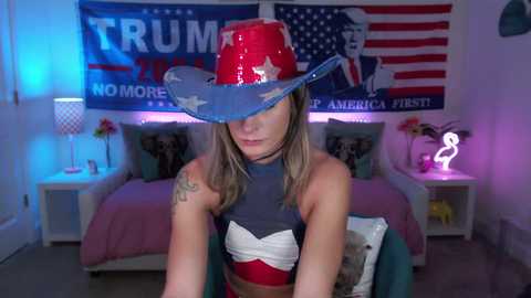 Media: holihurricane Chaturbate 2024-10-28 03:59:00