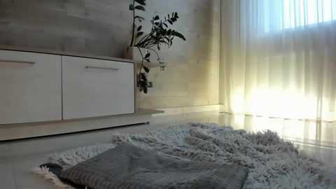 Media: meryfoxxx Chaturbate 2024-10-28 14:01:00