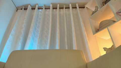 Media: nezo_ Chaturbate 2024-10-28 03:21:00
