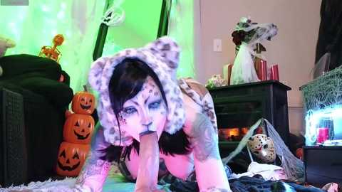 Media: ivey_and_james Chaturbate 2024-10-29 22:17:00