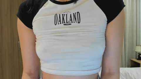 Media: lindamei Chaturbate 2024-10-29 18:21:00