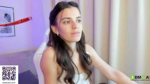 Media: suzyjames Chaturbate 2024-10-29 07:02:00