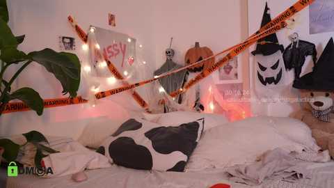 Media: _deepthroatgalactica Chaturbate 2024-10-30 14:02:00