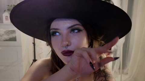 Media: bmwm5f90 Chaturbate 2024-10-30 20:56:00