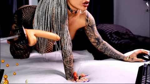 Media: dee_waters Chaturbate 2024-10-30 14:40:00