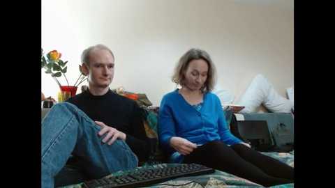 Media: mrs_velvet_vixen_and_mr_stud Chaturbate 2024-10-30 16:08:00