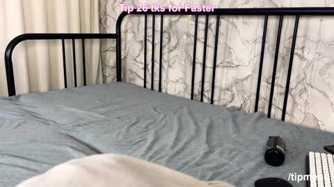 Media: bethanie_derek Chaturbate 2024-10-31 09:01:00