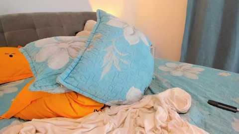 Media: bush_woman Chaturbate 2024-10-31 20:27:00