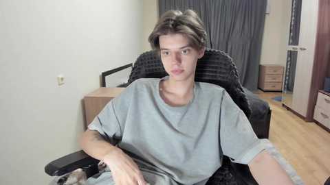 guy_liam1 @ chaturbate on 20241031